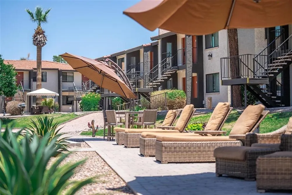 102 -Fully Furnished 1Br Suite-Prime Location Scottsdale 0*,
