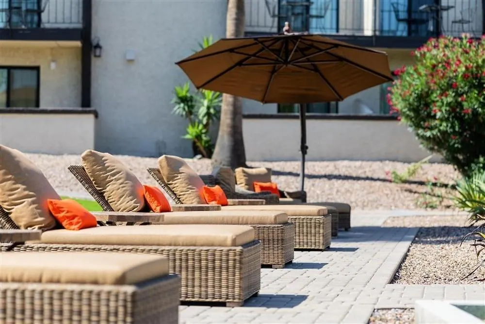 102 -Fully Furnished 1Br Suite-Prime Location Scottsdale